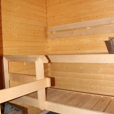 Majoitus 8, 8101 Apartamento